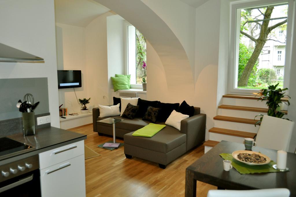 Ferienwohnung Im Univiertel Mit Garten غراتس المظهر الخارجي الصورة